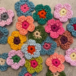 Mini Tiny Handmade Crochet Flowers with coloured centres, Set of 5, Applique