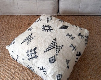 Pouf Kilim Marocain, Pouf carré + rembourrage fait main en laine et coton