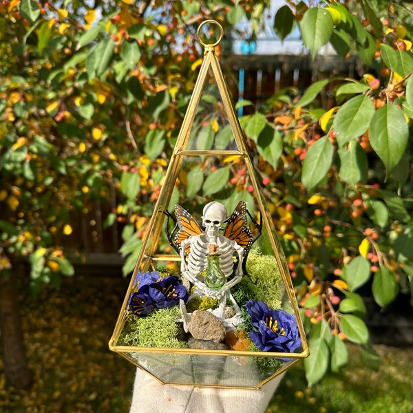 Spooky Skeleton Terrarium