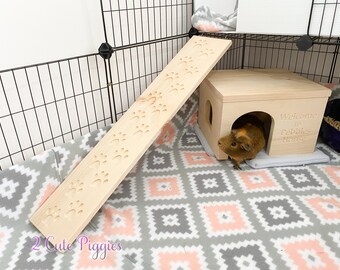 Guinea Pig Ramp - No Sides - 5.5" Width - Paw Print Style