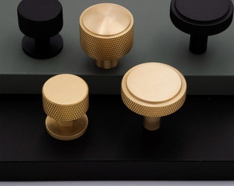 Brass Knurled Cabinet Knob: Modern Grooved Handle