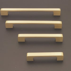 Brass Cabinet Pulls: Kitchen & Bathroom Hardware