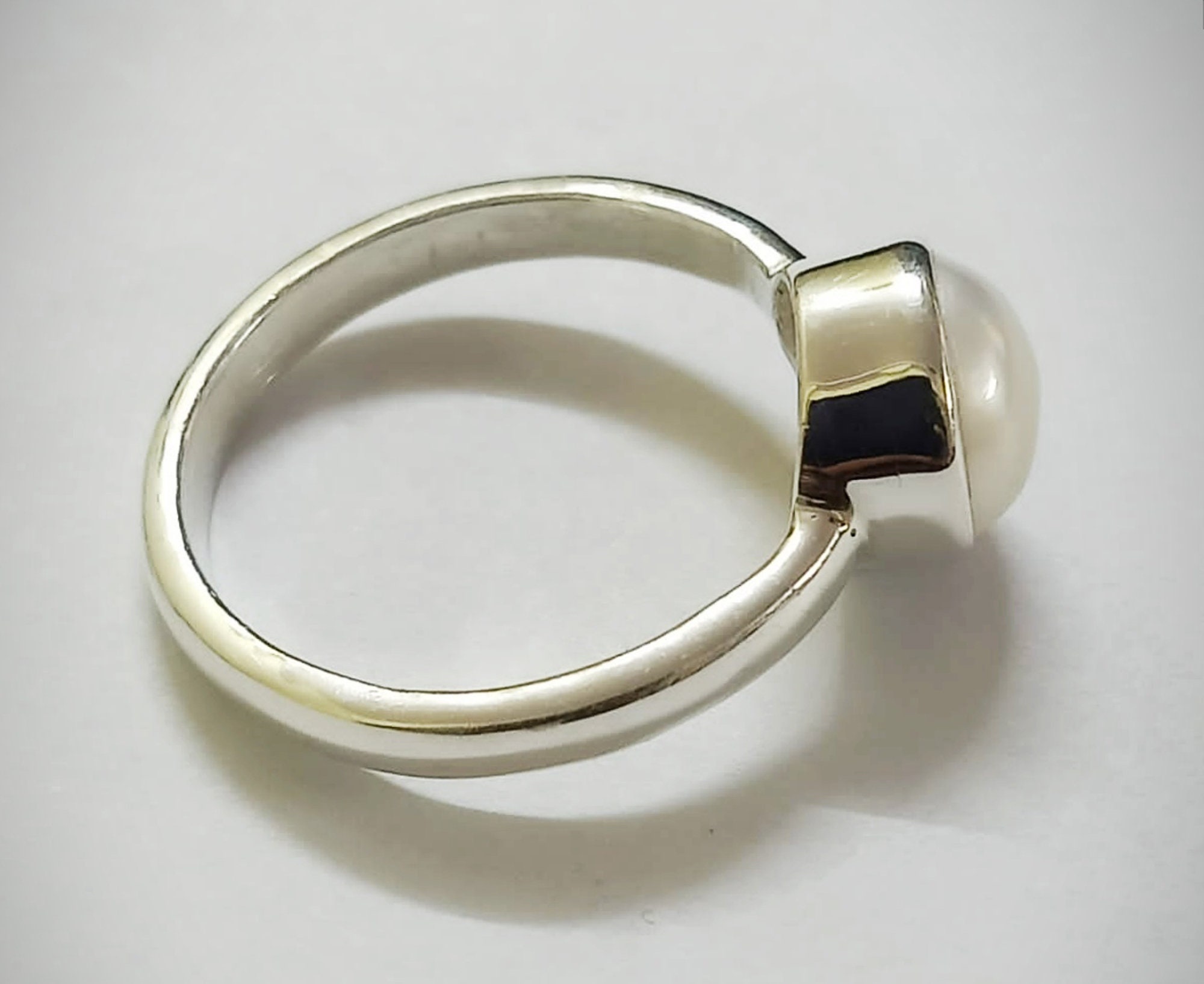 Divya Shakti Pearl / Moti / Mukta Gemstone 22k Pure Gold Ring Natural AAA  Quality - Divya Shakti Online