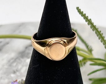 Solid 10kt Yellow Gold Plain Oval Signet Ring Highly Polished Women’s Gift