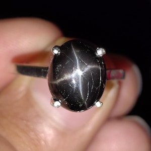 Bague saphir étoilé noir naturel Bague empilable avec pierres précieuses Bagues de fiançailles en argent sterling 925 pour femme