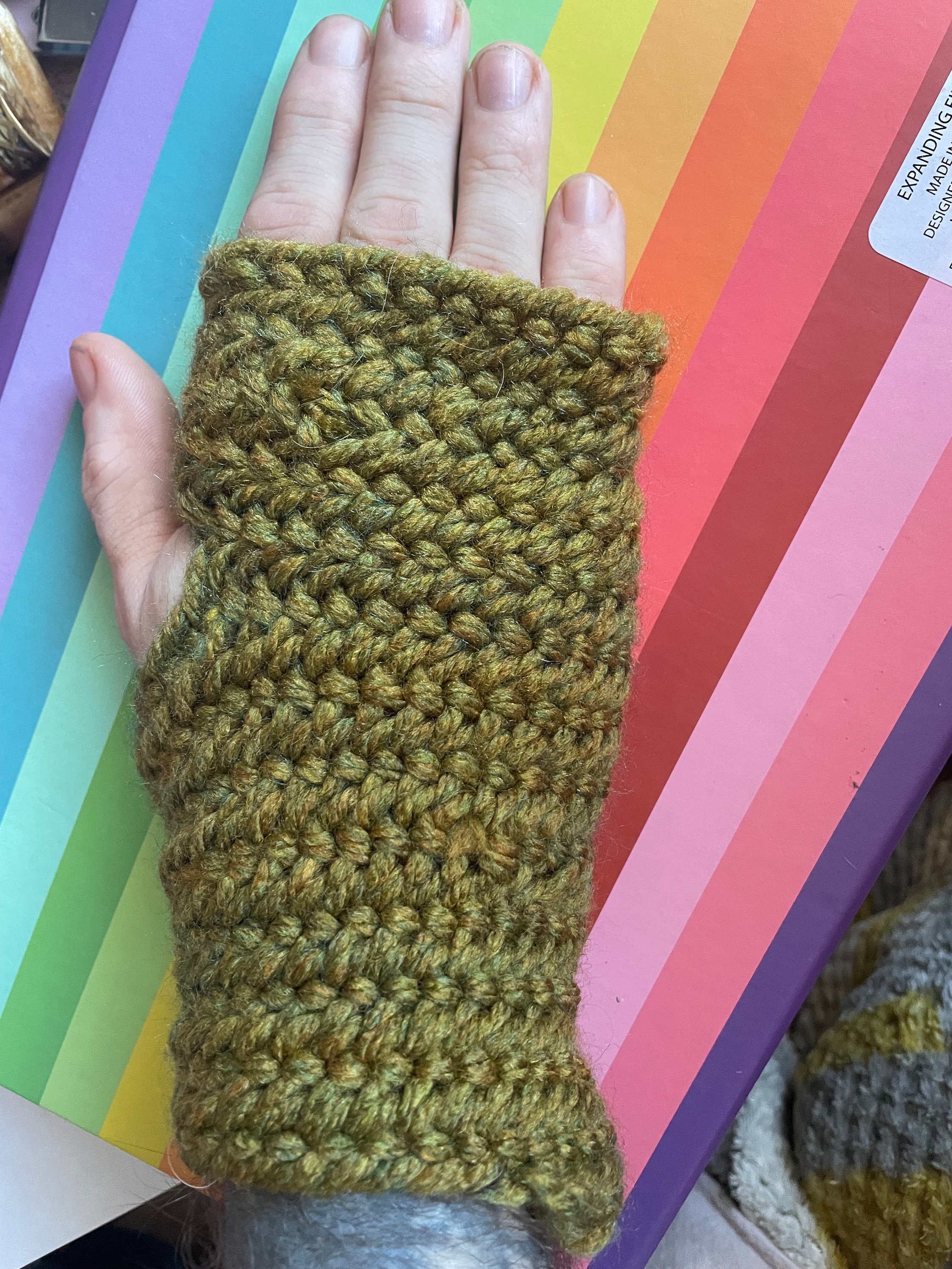 小物 SGSB REVERSIBLE FINGERLESS GLOVE SGSB REVERSIBLE FINGERLESS GLOVES .10【NAVY】 – SUBLATIONS