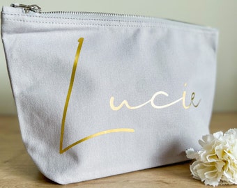 Maid of Honour Gift | Bridesmaid Makeup Bag | Bridesmaid Gift | Wedding Gift | Bridesmaid | Cosmetic Bag | Makeup Bag | Maid of Honour