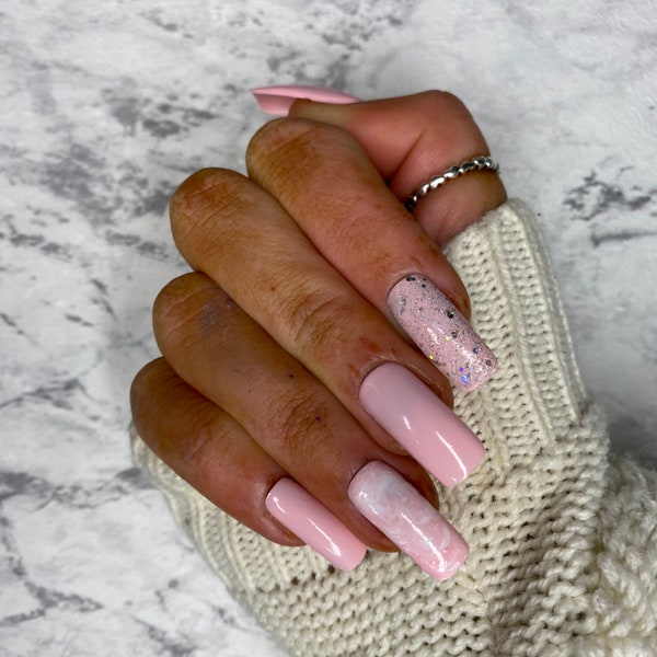 Luxe Baby Pink Marble Glitter Gel Nails, Custom Press on Nails, Reusable Nails, Stick on Nails,Long Coffin Fake Nails,Marble Nail,Fake Nails