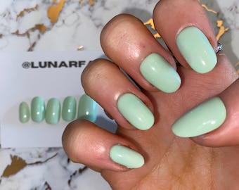 Luxe Mint Green Gel Nails, Custom Press on Nails, Reusable Nails, Stick on Nails, Mint Green Summer Fake Nails, Almond Nails, Fake Nails