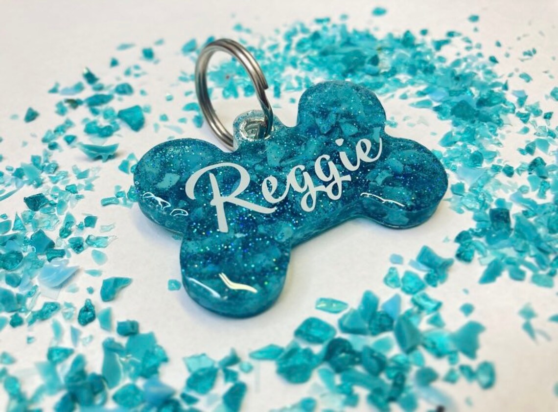Custom Resin Dog Tags With Vinyl Names Etsy