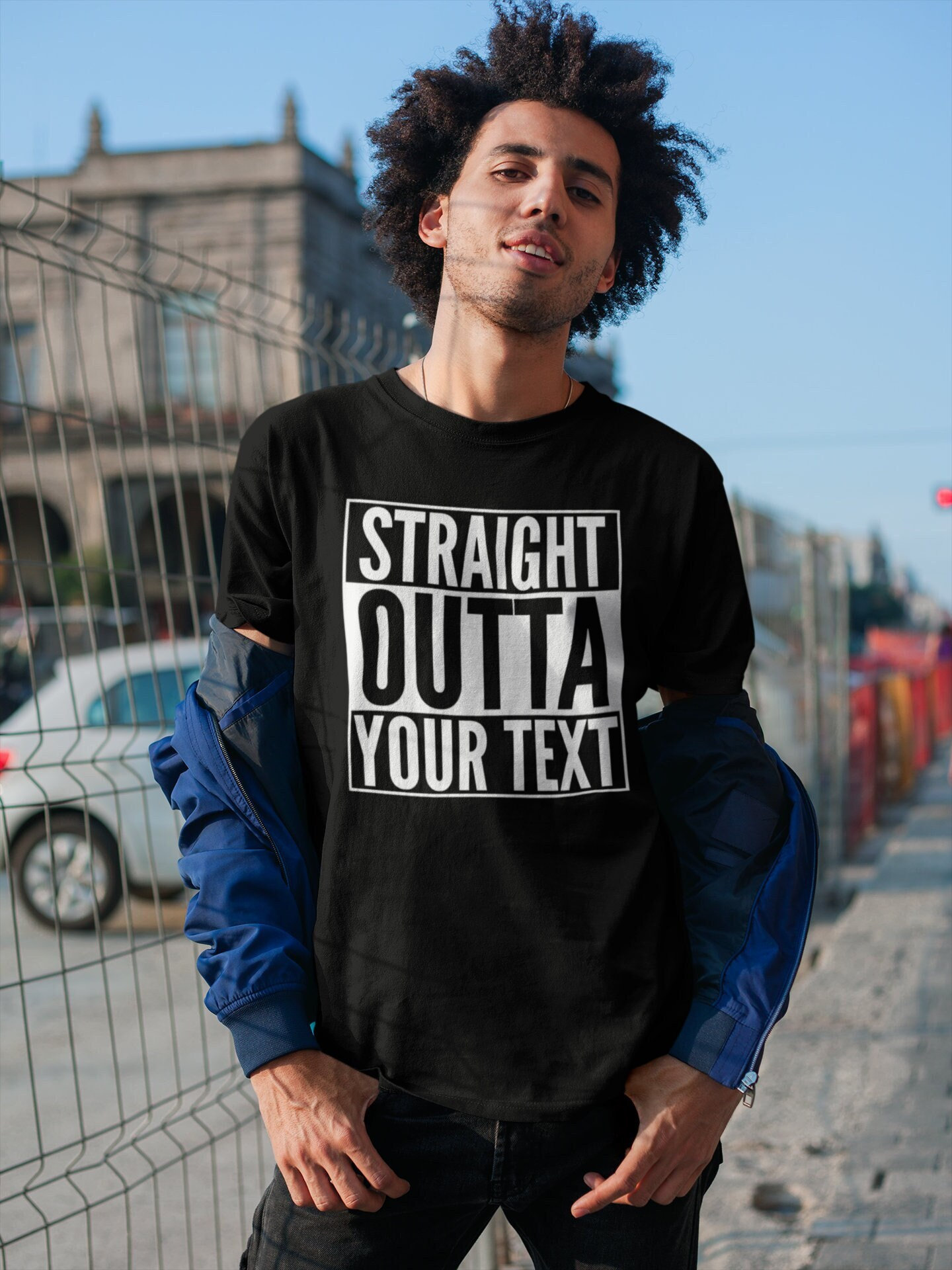 T-shirt Personnalisable 'Straight Outta' - Imprimez Votre Propre Texte (jusqu'à 20 Caractères) - Noir, 100% Coton