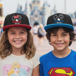 Disneyland Squad Mickey & Minnie Snapback-hoed, Disneyland Paris Matching Group-hoed, Disneyworld Gezinsvakantie Vakantiereis 2026 Uniseks pet