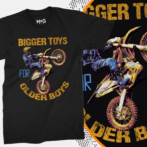 Evolution Of A Motocross Rider Men's T-Shirt - Organic Cotton Motor Sports Graphic Tee - View #12