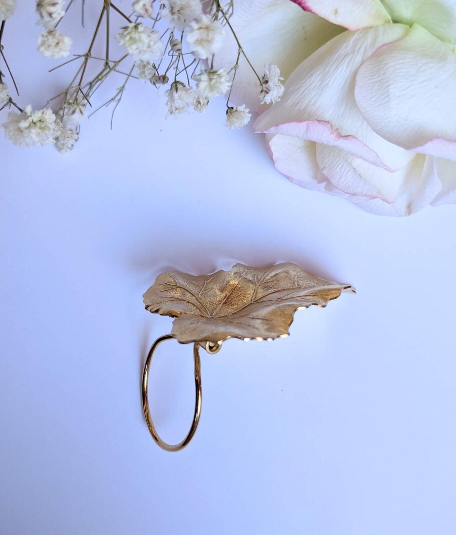 Vintage GoldTone Leaf Scarf Clip Slide Etsy España