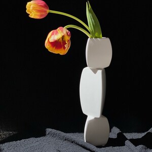 Decorative ceramic vase