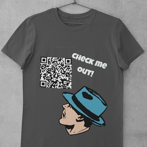 Spersonalizowany kod QR - koszulka Check Me Out