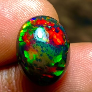 Natural Black Ethiopian Opal Gemstone Opal Fire 6.85 Ct Oval Shape Ethiopian Opal Cabochon Opal Ring Welo Fire Opal Use For Silver Jewelry