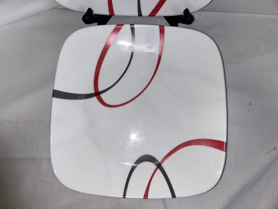 Corelle simple cheap lines plates