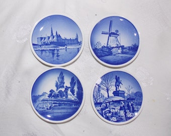 Set of 4 ROYAL COPENHAGEN BLUE  Miniature Plates Dishes 3 1/8"