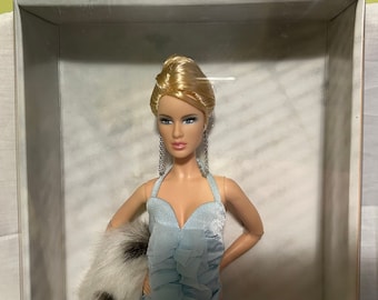 Gold Label Barbie Doll Cherry Pie Picnic Barbie Doll Willows