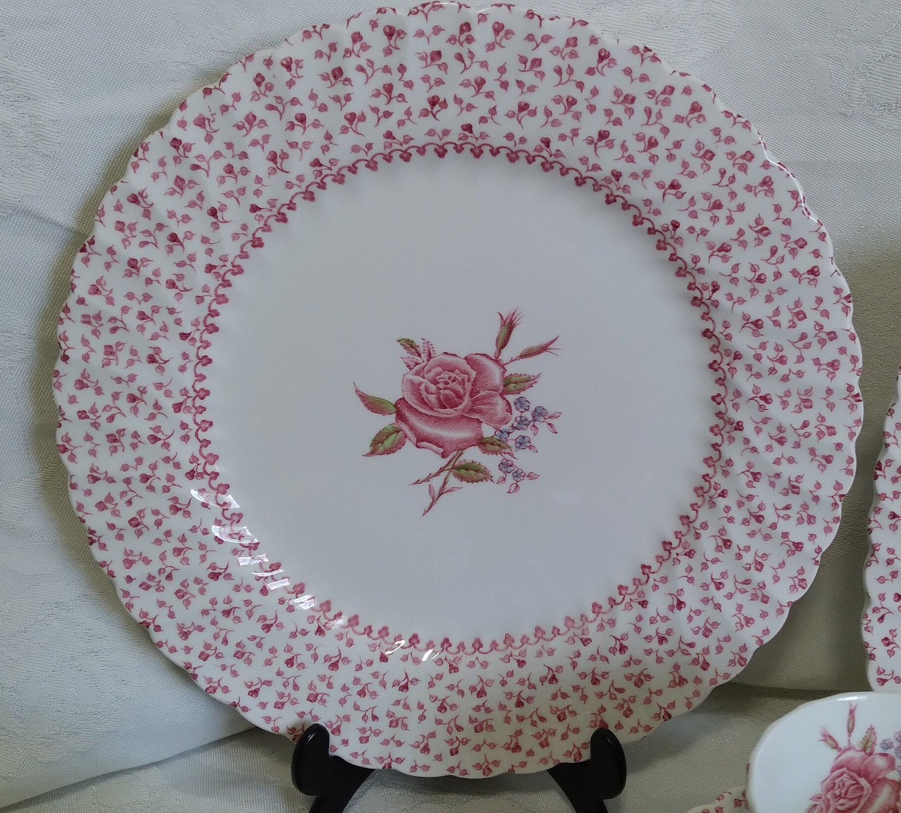 Johnson Bros Rose Bouquet 5個セット Assorted JOHNSON BROTHERS ROSE Bouquet Dinnerware **sold