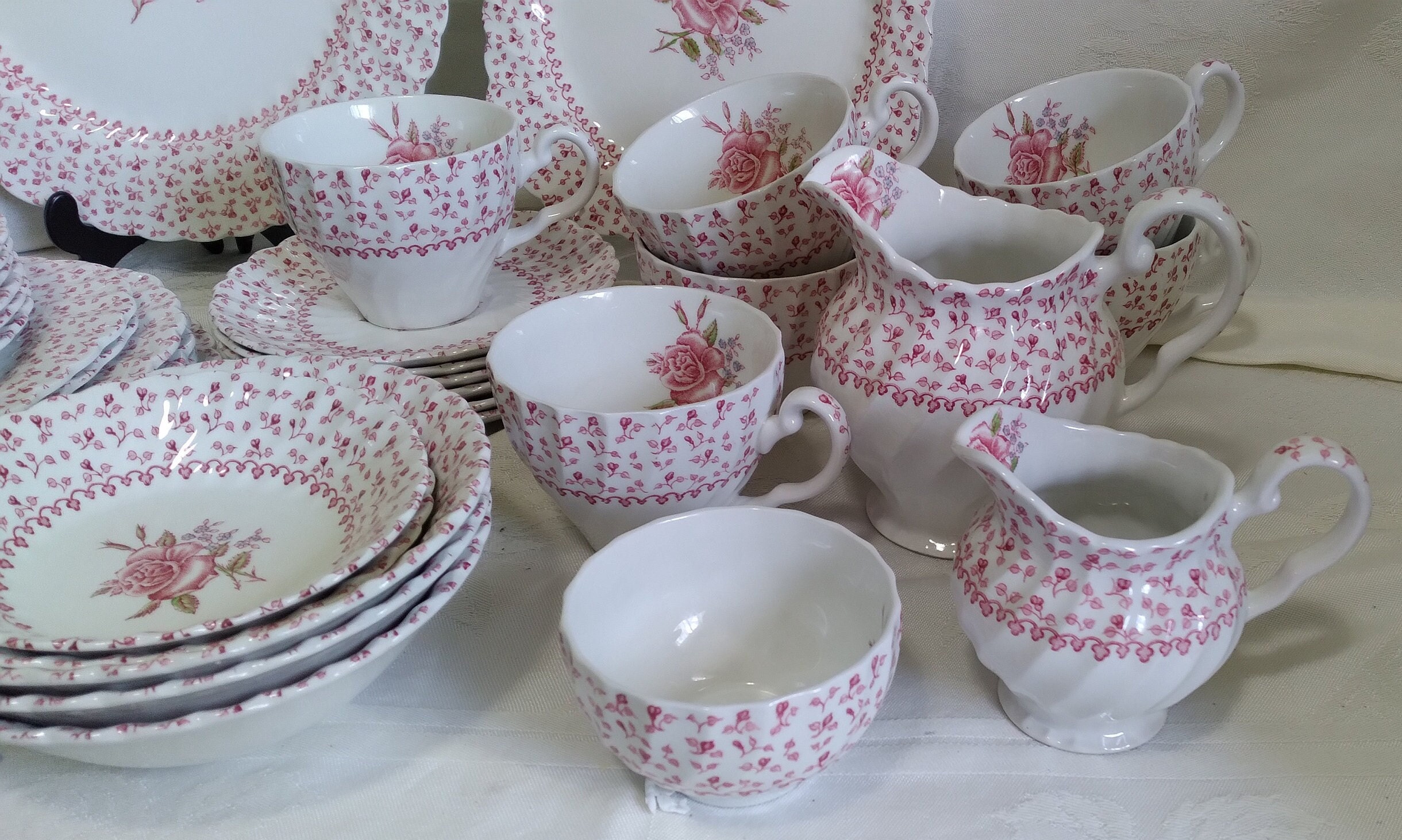 Assorted JOHNSON BROTHERS ROSE Bouquet Dinnerware **sold Assorted JOHNSON BROTHERS ROSE Bouquet Dinnerware **sold