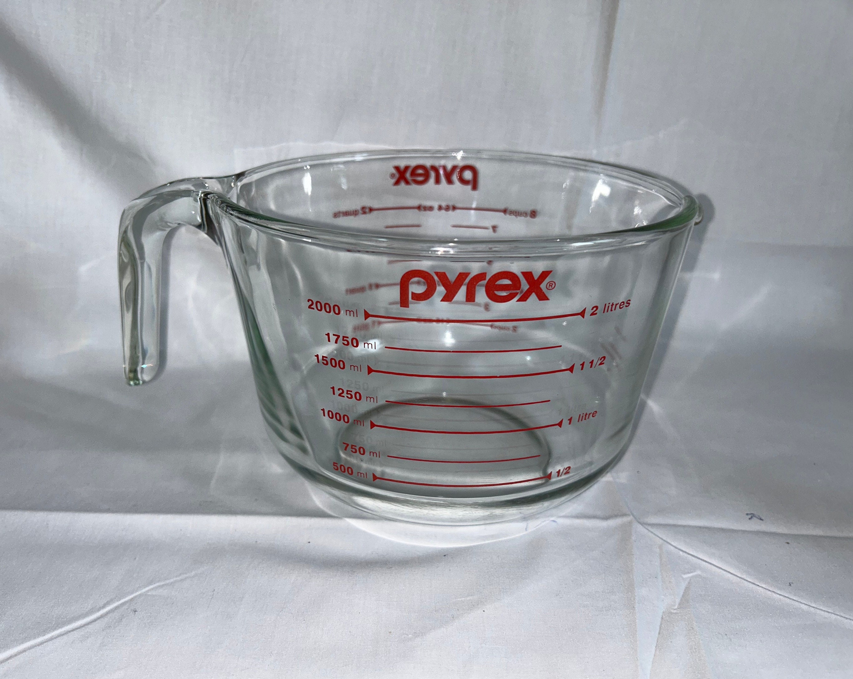 Large 2 Liter Pyrex Measuring Cup 