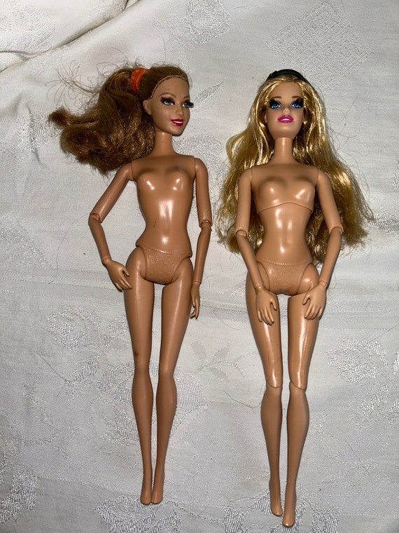 Giving Barbie Dolls REAL Eyelashes! - Doll Eyelash Extensions 