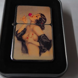 Sweet Vintage Sexy Deco Pinup Girl Case Lighter