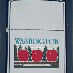 Rare 1997 Famous Washington State Apple Zippo Lighter