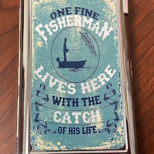 Premium  Sweet Fishermans Wife Cigarette Case With Built In Butane  Lighter For Kings & 100&#39;s