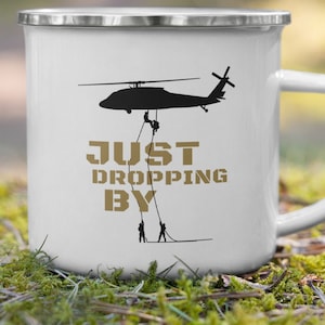 UH-60 Black Hawk Hubschrauber Abseilen Soldaten Emaille Becher Geschenk