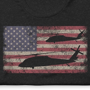 UH-60 Black Hawk Hubschrauber Geschenk USA Vintage amerikanische Flagge Unisex T-Shirt Geschenk