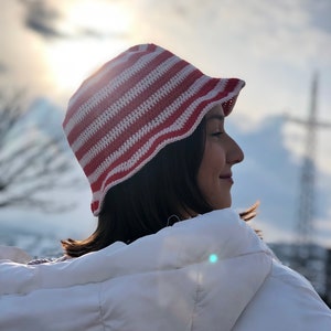 Bucket Hat Vintage Look y2k Festival Spring Summer Beach Red and Pink Crochet Cotton Hat Handmade image 2