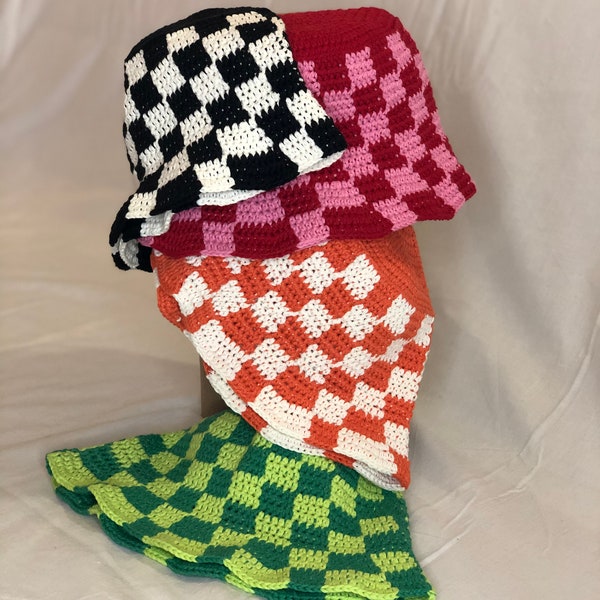 Checkered Bucket Hat Crochet Handmade Vintage Fashion