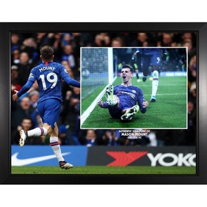 Mason Mount Chelsea FC Football EPL Custom Framed Signed Autograph Photo COA