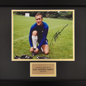 Ron Harris Chelsea FC Football Framed 12x8 Signed Autograph Photo Display