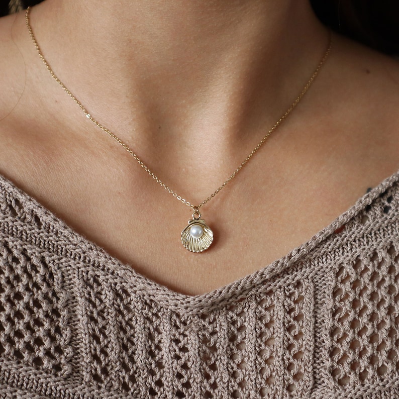 Gold Clam Shell Pearl Necklace – Mermaidcore Ocean Jewelry image 7