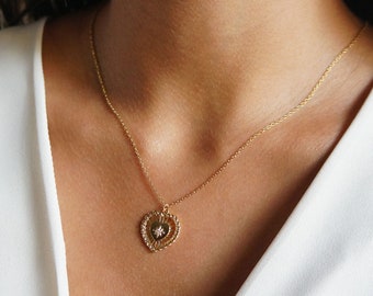 Vintage inspirierte Gold Herz-Halskette mit CZ Charm - Elegant Love Anhänger