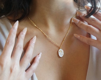 16K Gold Daisy Necklace with Opal Charm – Birth Flower Minimalist Jewelry