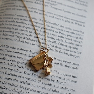Liebesbrief Halskette, Rose Anhänger Halskette, Umschlag Halskette, Liebe Schmuck, Die Schöne und das Biest inspiriert, Weihnachtsgeschenk für Sie