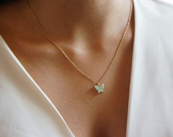 Dainty Butterfly Necklace, Green Butterfly Necklace, Minimalist Jewelry, Gift for Her, Butterfly Jewelry, Fairy Jewelry, Fairycore Aesthetic