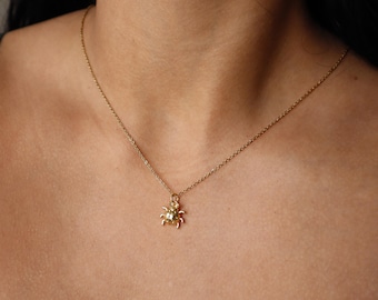 Tiny Ladybug Necklace - Dainty 18K Gold Insect Jewelry