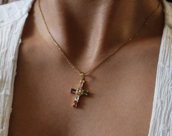Collar con cruz multicolor – Dije de oro de 24 quilates, circonita cúbica