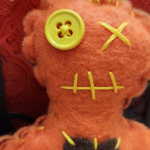 Donald Trump Poppet Voodoo Doll | No Kings | ICE | MAGA | republican party | USA President | Potus | orange ass | cheeto | gag gift bild 5