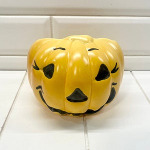 Vintage Haeger Pottery Pumpkin Planter, Trick or Treat Bowl, Vintage Pumpkin Bowl, Vintage Halloween, Retro Halloween, Halloween Decor
