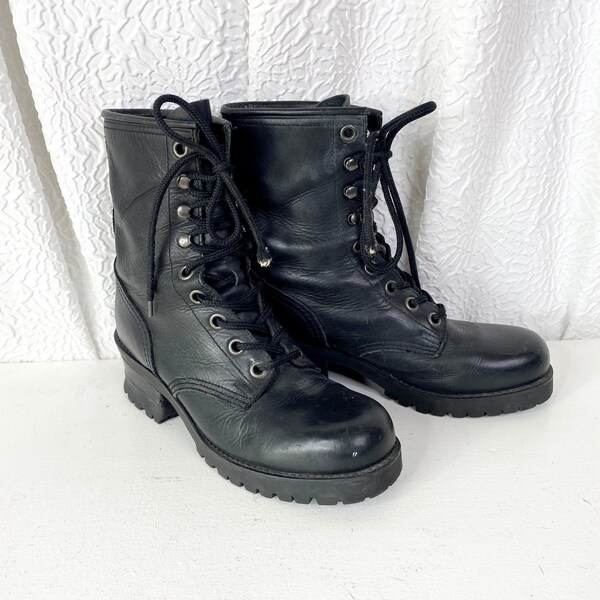 combat boots 90s style