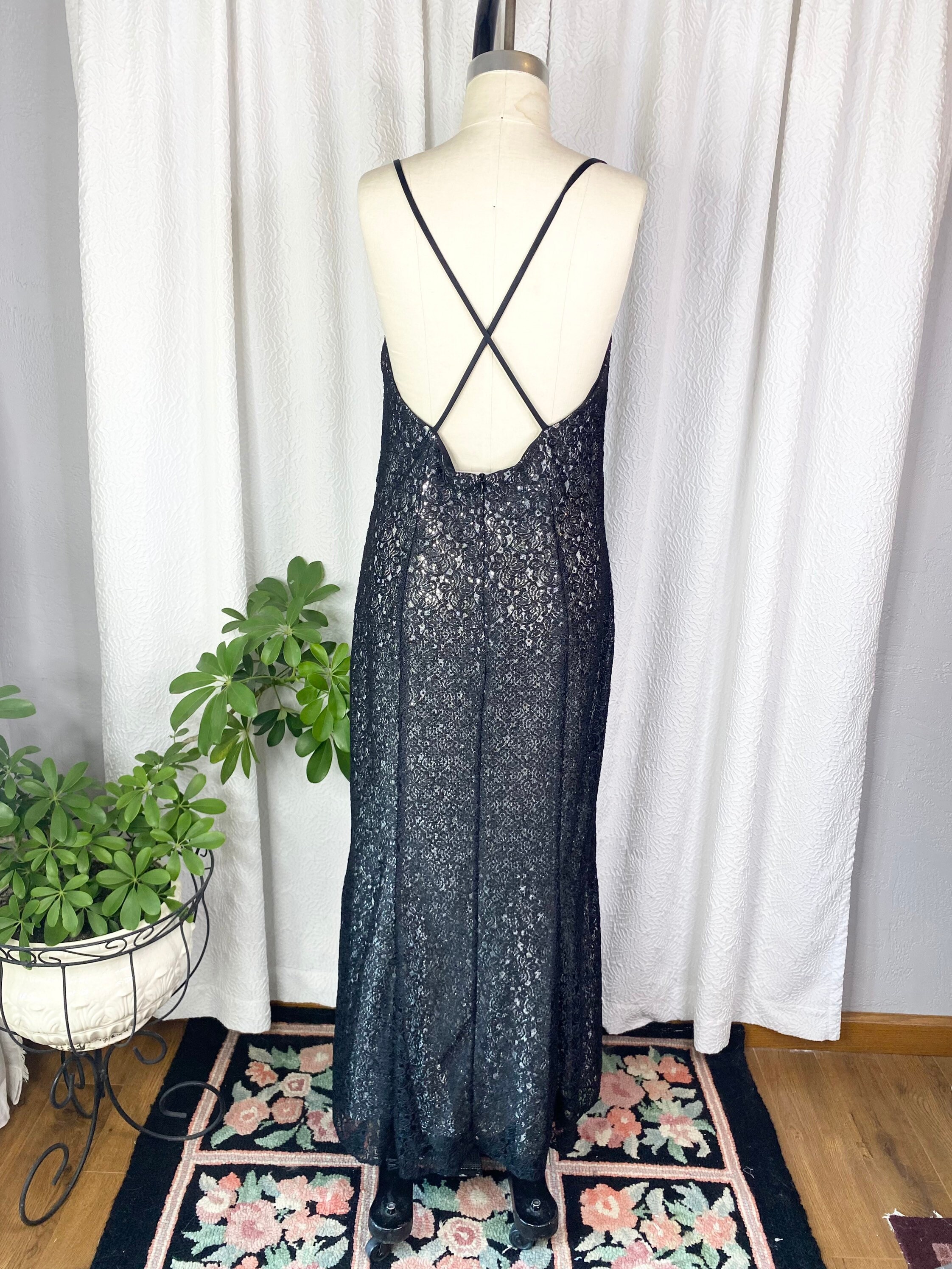 I can't believe my mom let me buy a Gunne Sax dress for my 8th grade  graduation! It's going to be so beautiful, I can't wait to wear it!, image size:2244x2992