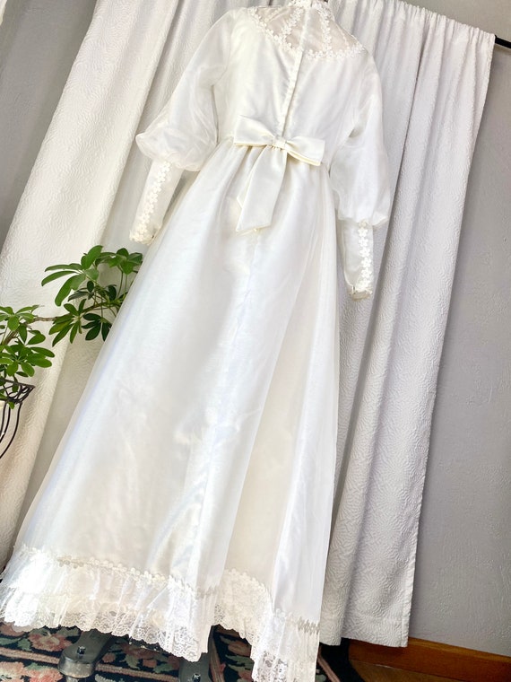 Vintage Iridescent White Daisy Wedding Dress, Boh… - image 7