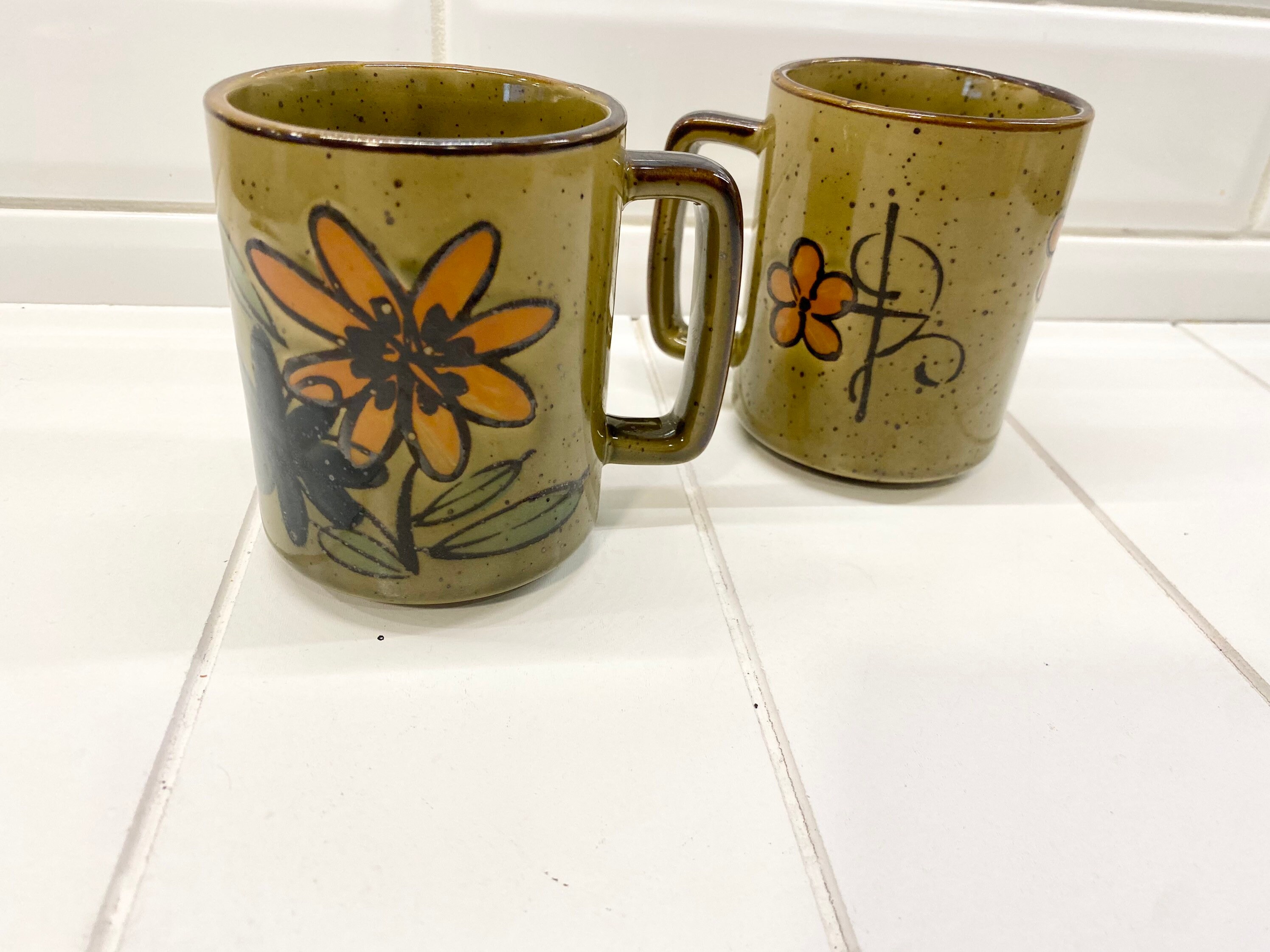 Vintage Japanese Stoneware Floral Coffee Mugs, Vintage